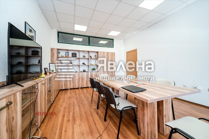 In vendita  Ufficio Sofia , Gorubliane , 389 mq | 73420369 - Immagine [9]