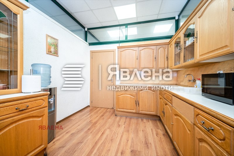 In vendita  Ufficio Sofia , Gorubliane , 389 mq | 73420369 - Immagine [11]