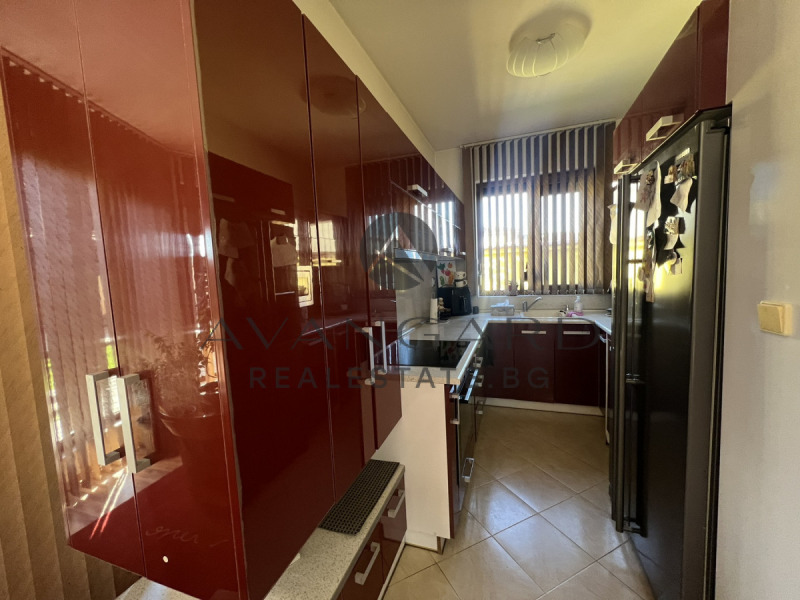 Продава КЪЩА, гр. Пловдив, Остромила, снимка 8 - Къщи - 52710620