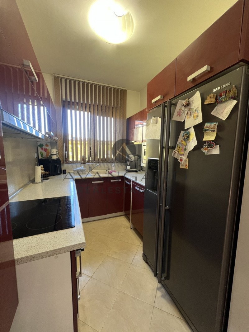 Продава КЪЩА, гр. Пловдив, Остромила, снимка 9 - Къщи - 52710620