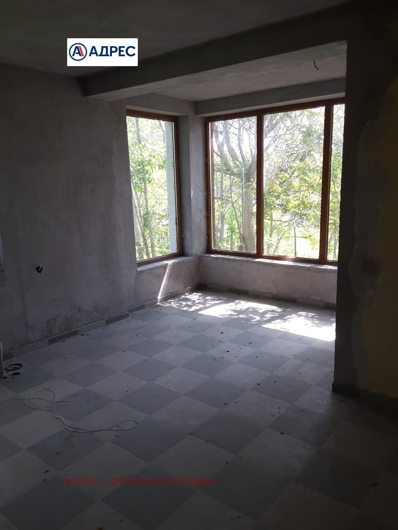 Продава КЪЩА, гр. Белене, област Плевен, снимка 5 - Къщи - 52718950