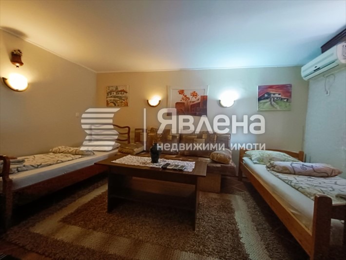 Продава КЪЩА, гр. Плиска, област Шумен, снимка 16 - Къщи - 53126732