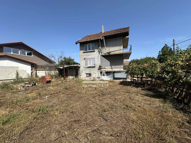 Продава КЪЩА, с. Сандрово, област Русе, снимка 12 - Къщи - 55887873