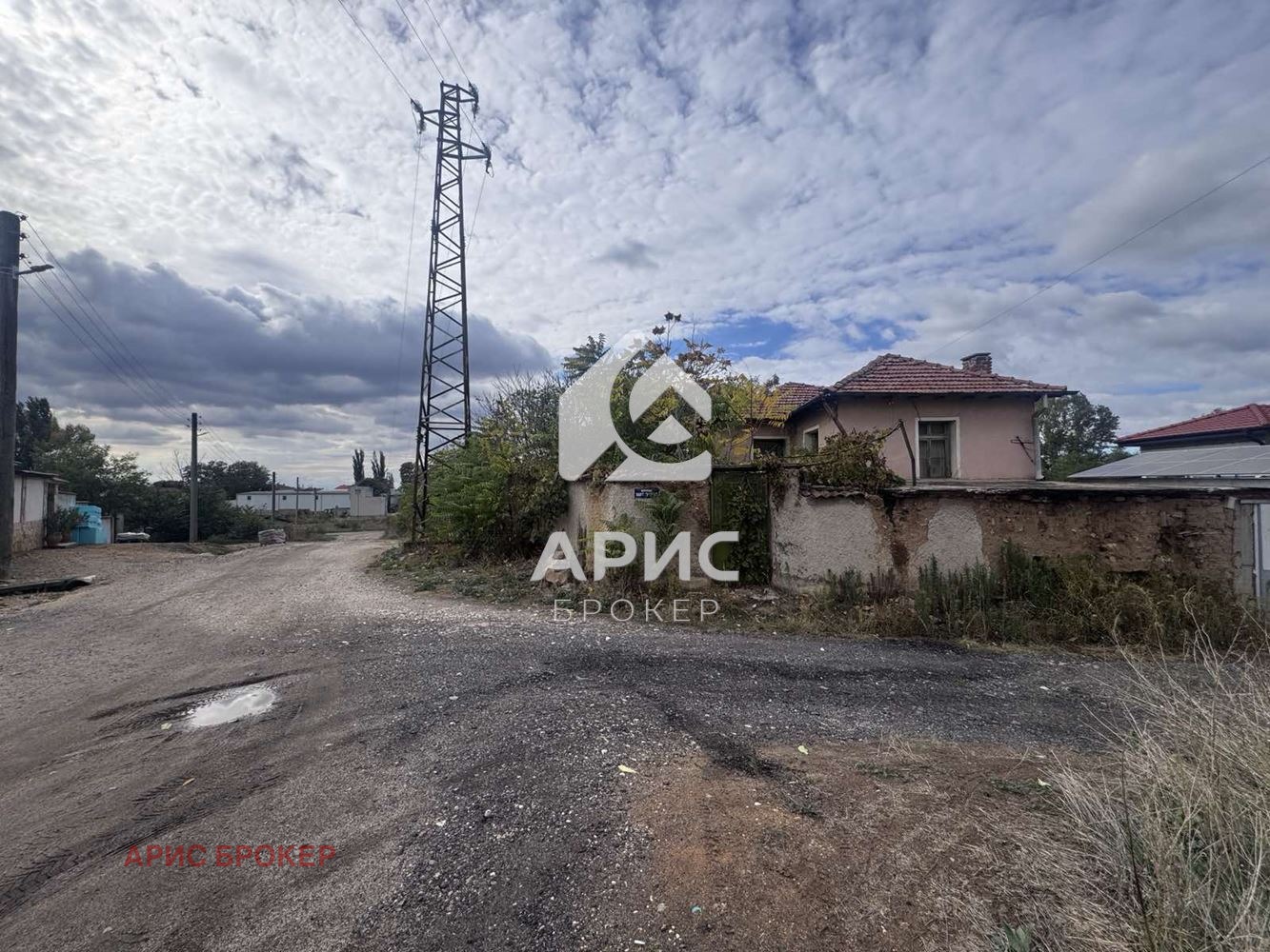 Продава  Парцел област Пловдив , гр. Брезово , 810 кв.м | 75840954