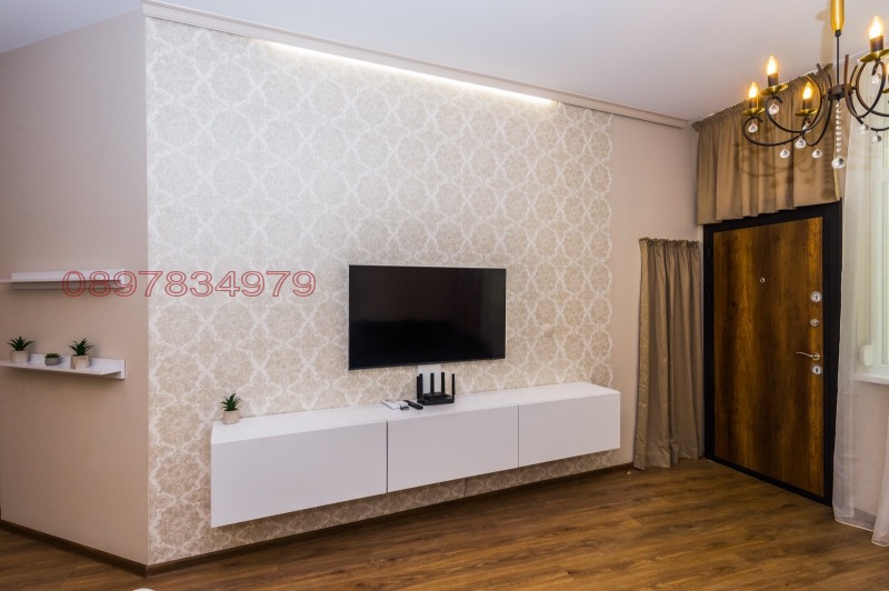 Продава 2-СТАЕН в град Бургас, Лазур - 88 кв.м / 180 000 € » 352 049.40 лв.