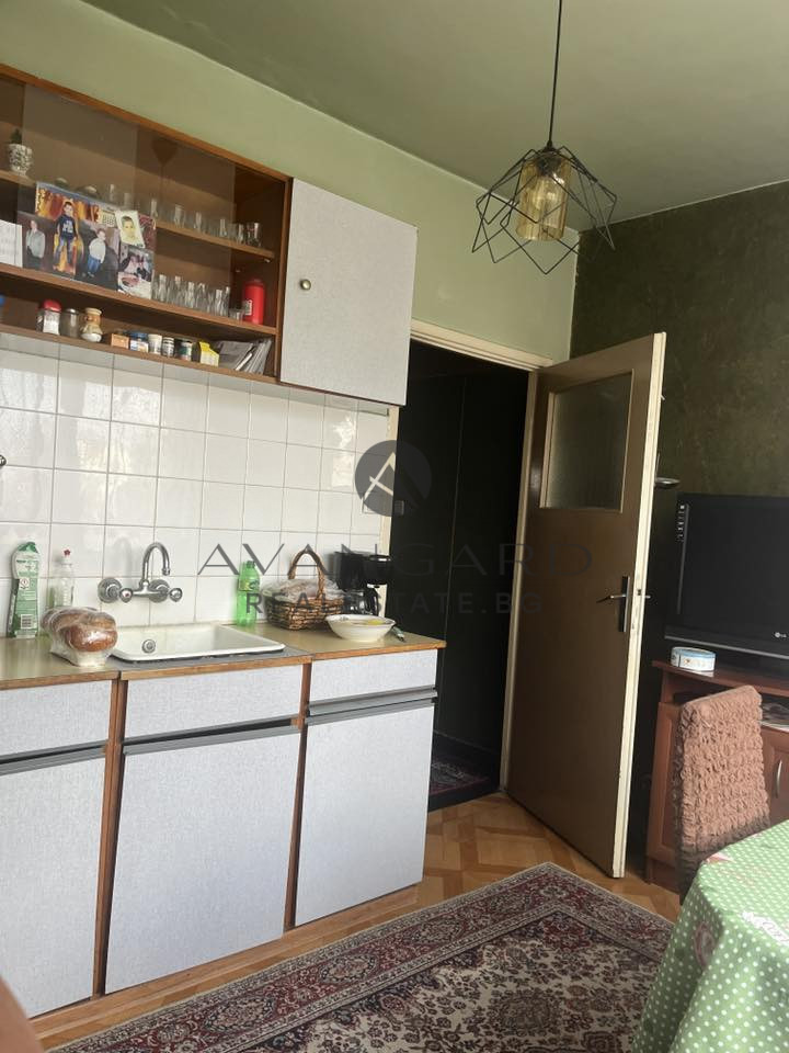 Продава 2-СТАЕН, гр. Пловдив, Кючук Париж, снимка 6 - Апартаменти - 53981187