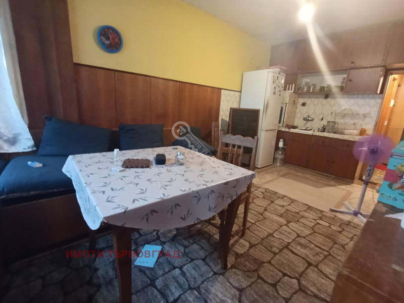Myytävänä  2 makuuhuonetta Veliko Tarnovo , Buzludža , 100 neliömetriä | 18056804