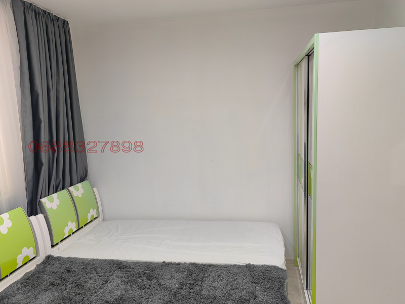 Продава ЕТАЖ ОТ КЪЩА, гр. Кюстендил, Център, снимка 3 - Етаж от къща - 53518683