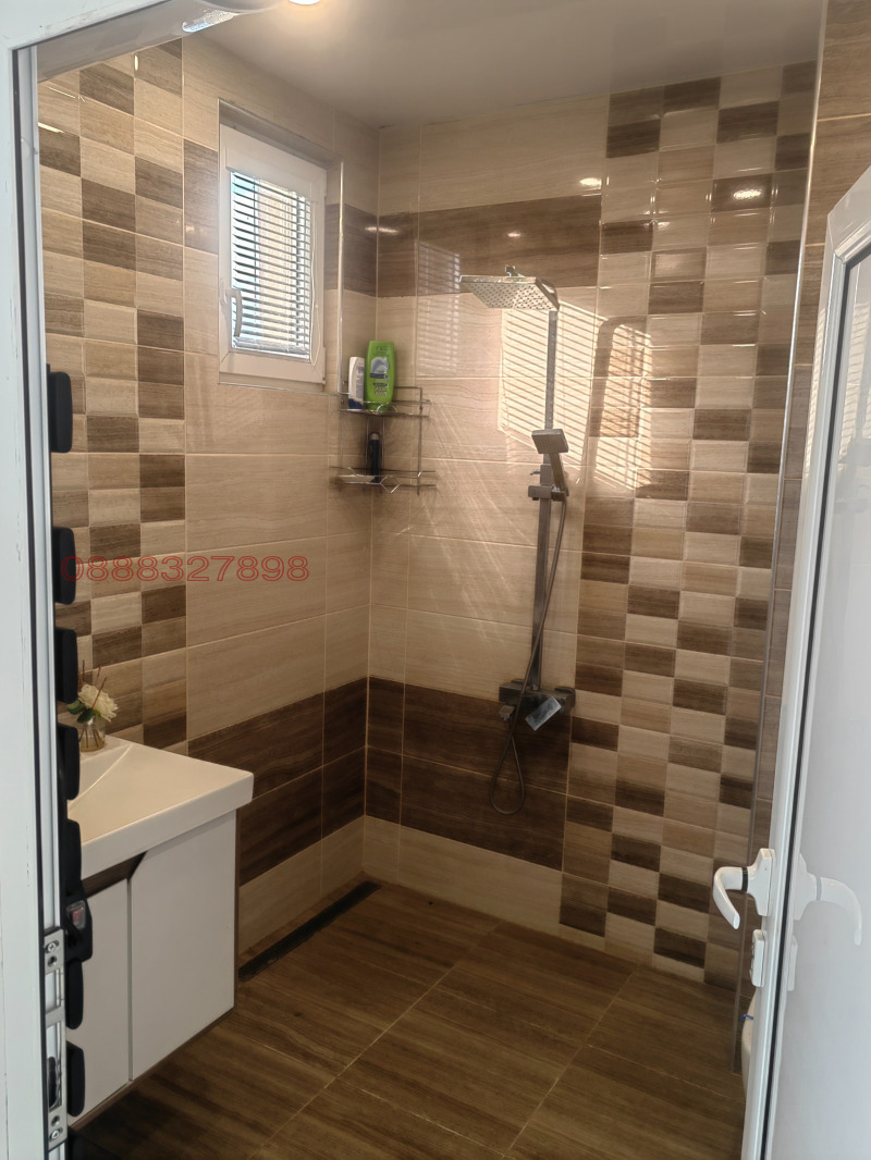 Продава ЕТАЖ ОТ КЪЩА, гр. Кюстендил, Център, снимка 6 - Етаж от къща - 53518683