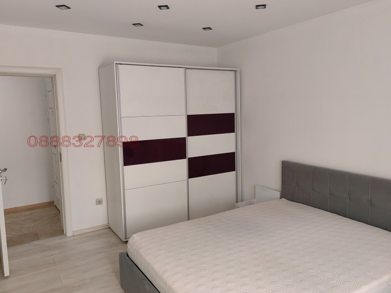 Продава ЕТАЖ ОТ КЪЩА, гр. Кюстендил, Център