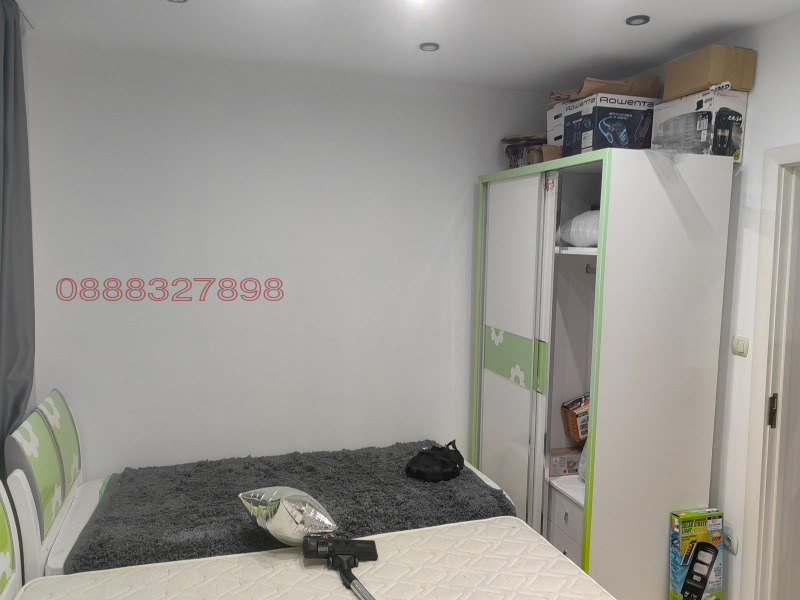 Продава ЕТАЖ ОТ КЪЩА, гр. Кюстендил, Център, снимка 16 - Етаж от къща - 53518683