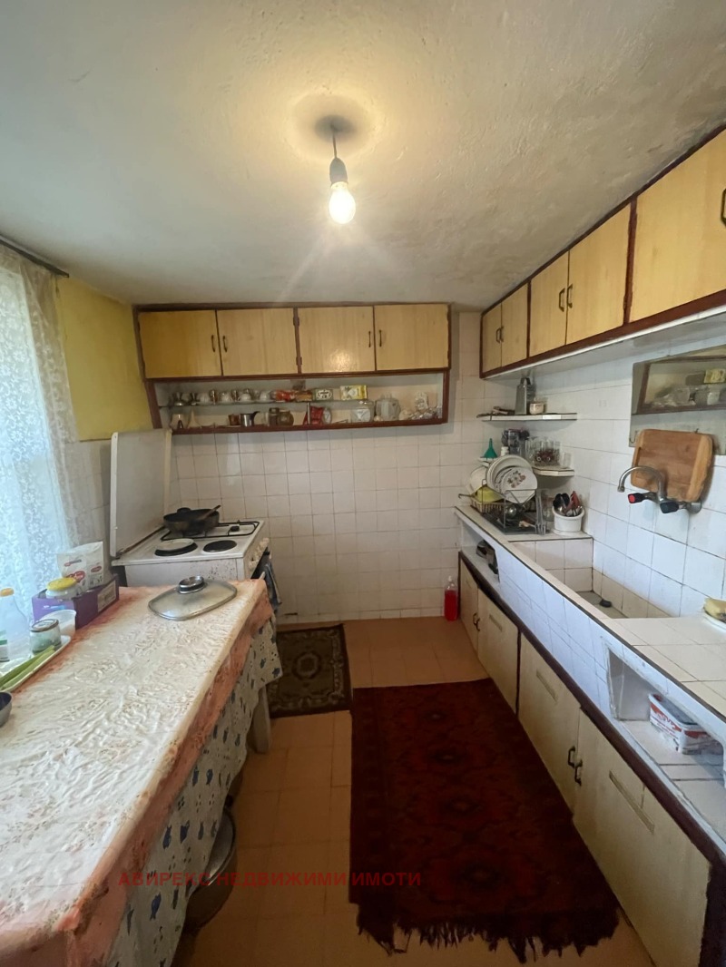 Продава КЪЩА, гр. Хасково, Червена стена, снимка 5 - Къщи - 49560769