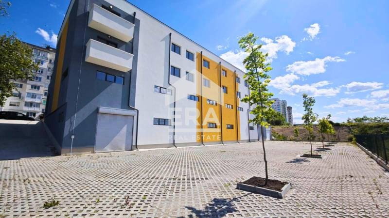 Продава  Магазин град Търговище , Запад 2 , 453 кв.м | 49222163 - изображение [3]