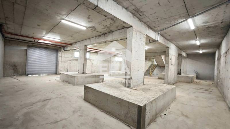 Продава  Магазин град Търговище , Запад 2 , 453 кв.м | 49222163 - изображение [12]
