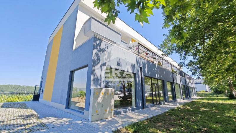 Продава  Магазин град Търговище , Запад 2 , 453 кв.м | 49222163 - изображение [2]
