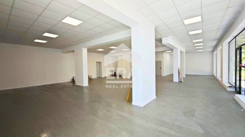 Продава  Магазин град Търговище , Запад 2 , 453 кв.м | 49222163 - изображение [5]
