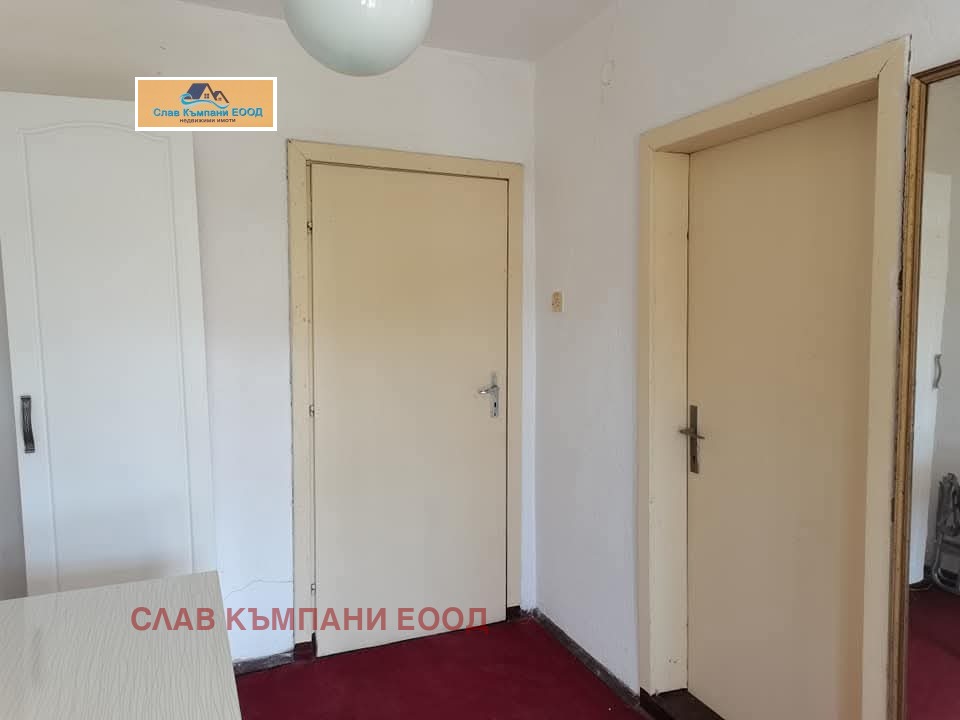 Продава КЪЩА, с. Аврен, област Варна, снимка 2 - Къщи - 52827399