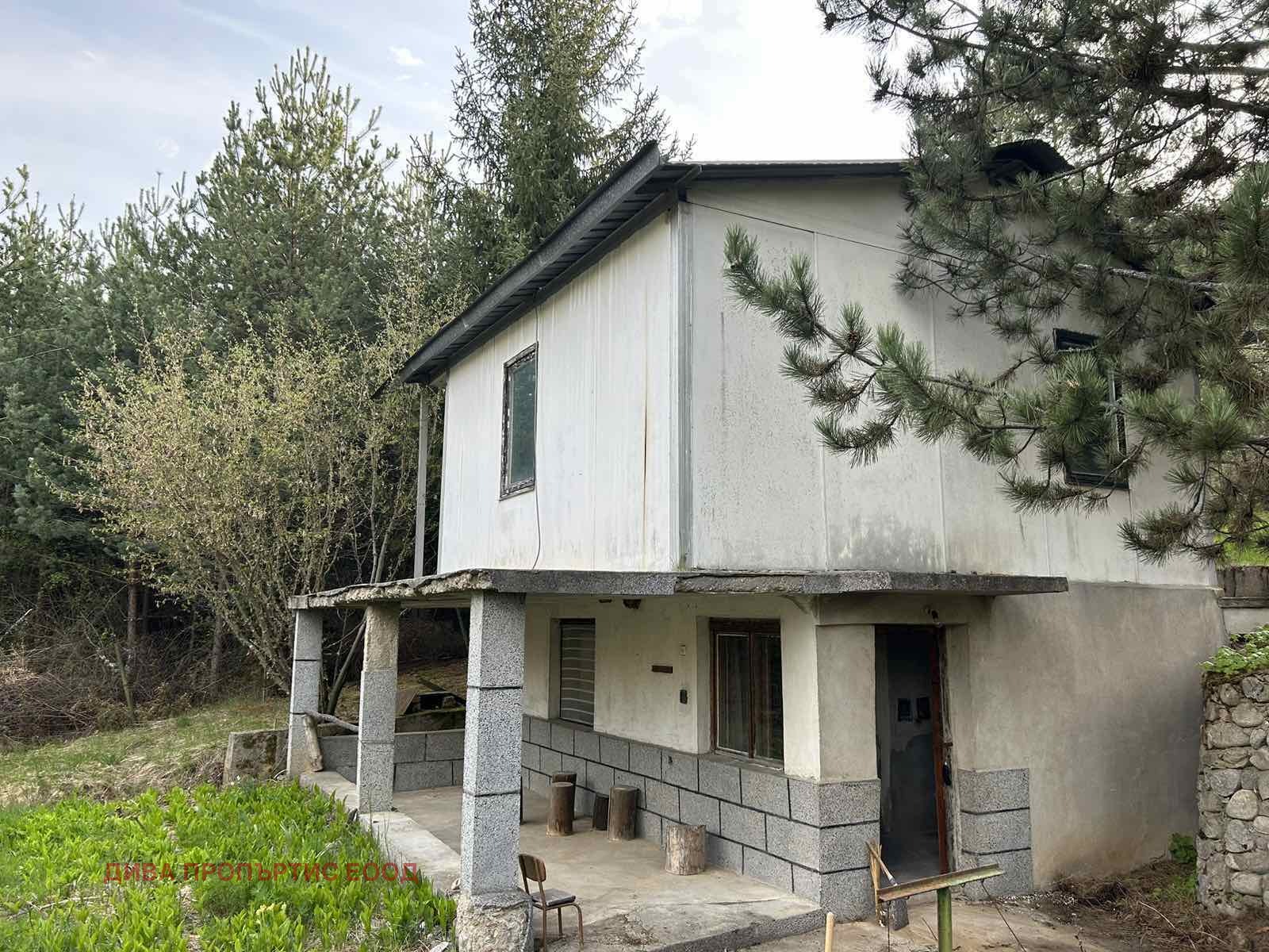 Продава ВИЛА, с. Белчин, област София област, снимка 2 - Вили - 54232665