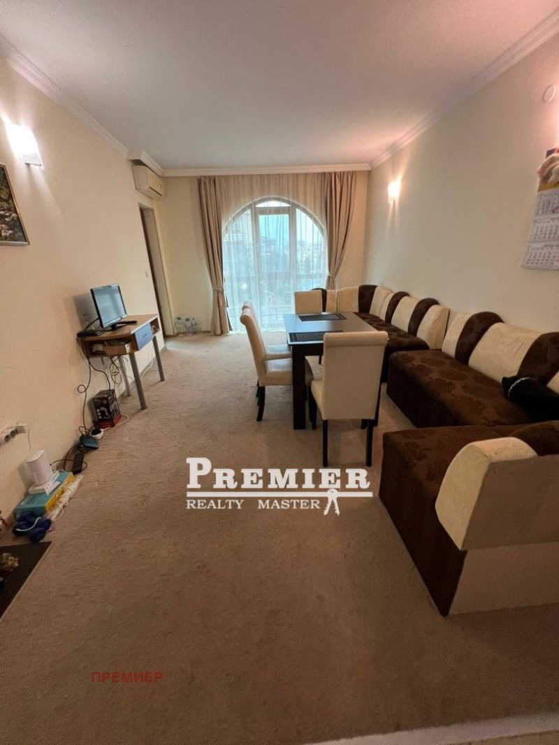 Продава 2-СТАЕН в област Бургас, гр. Свети Влас - 72 кв.м / 90 000 € » 176 024.70 лв., ПРЕМИЕР