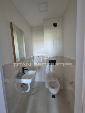 2 slaapkamers Komatevo, Plovdiv 9