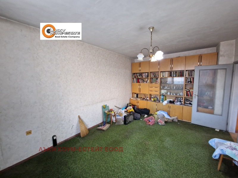 Продава  2-стаен, град София, Красна поляна 1 •  110 000 EUR • ID 68333152 — holmes.bg - [1] 