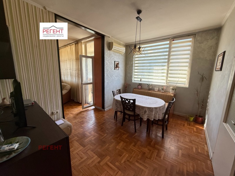 De vânzare  2 dormitoare Gabrovo , Bicicinia , 95 mp | 77312506 - imagine [2]