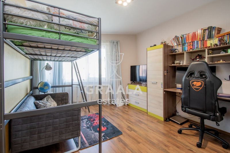 Продава  4-стаен град София , Кръстова вада , 259 кв.м | 88298911 - изображение [12]