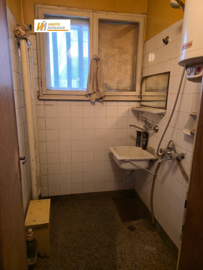 Продава 4-СТАЕН, гр. Велико Търново, Център, снимка 16 - Апартаменти - 52690408