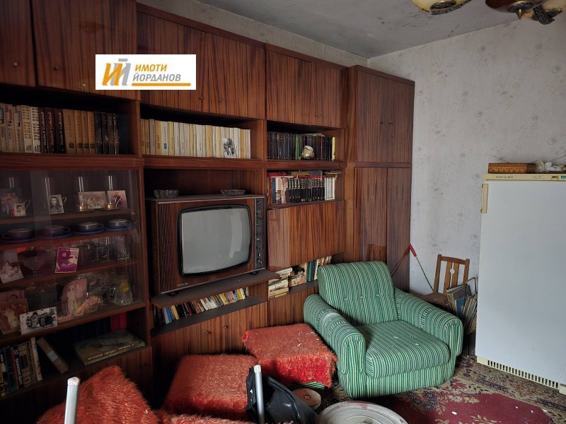 Продава 4-СТАЕН, гр. Велико Търново, Център, снимка 2 - Апартаменти - 52690408