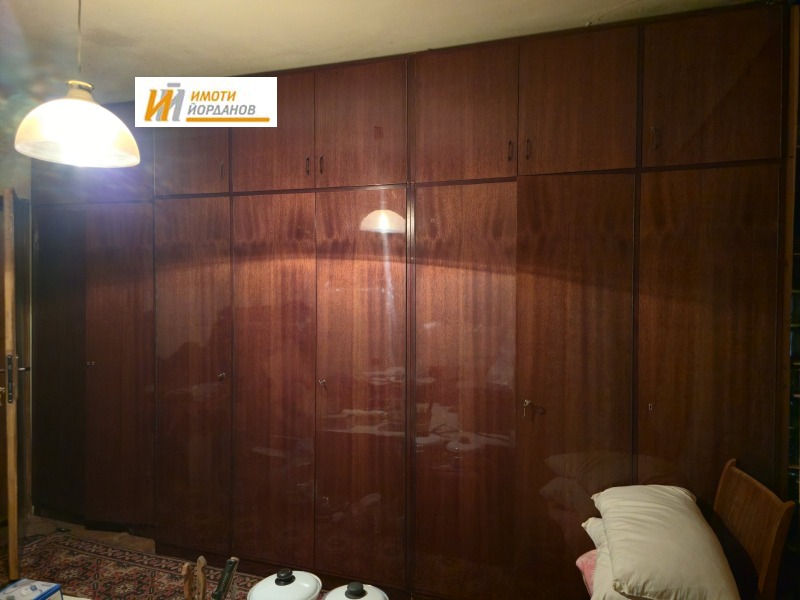 Продава 4-СТАЕН, гр. Велико Търново, Център, снимка 6 - Апартаменти - 52690408