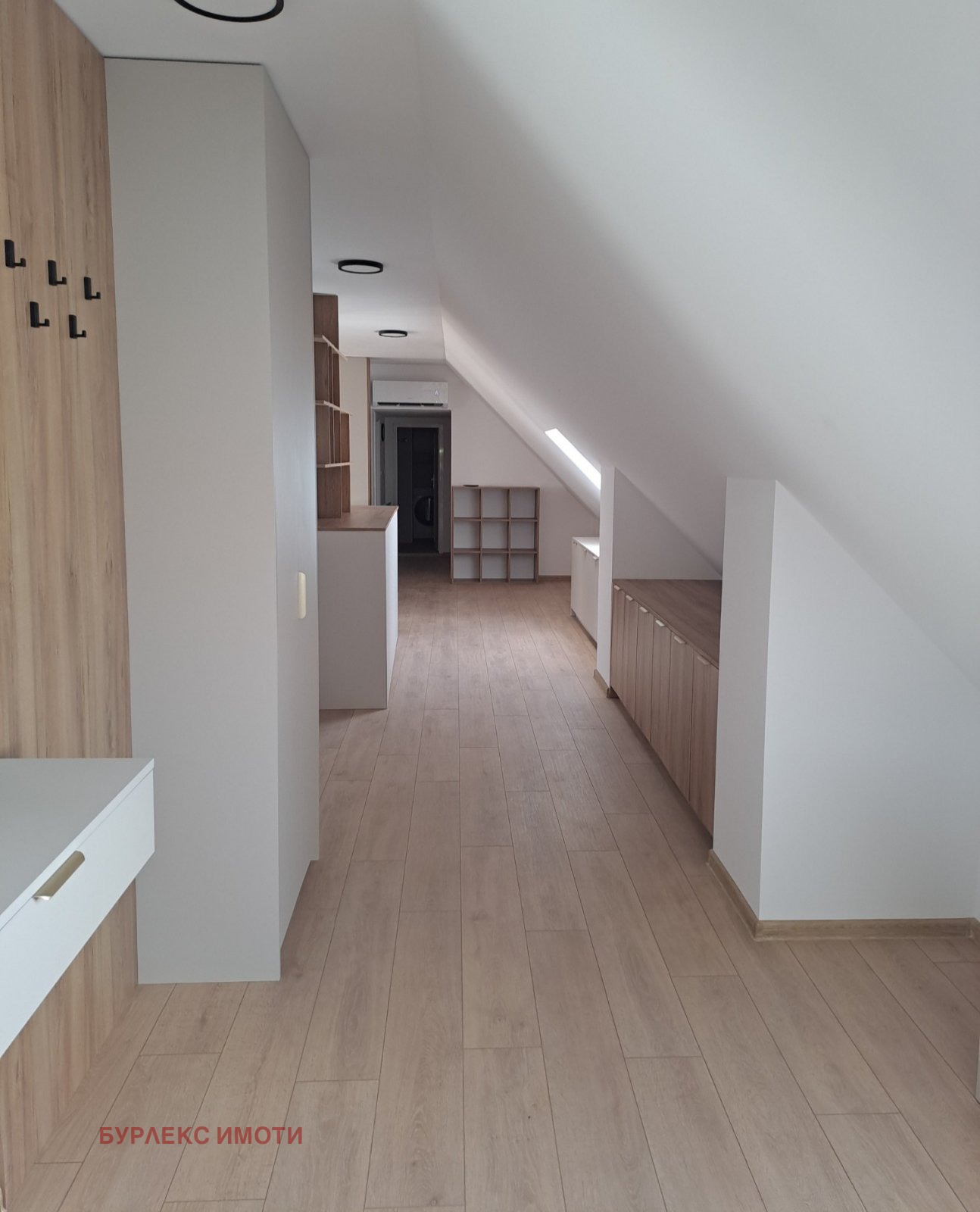 Продава МНОГОСТАЕН, гр. Варна, Възраждане 2, снимка 10 - Апартаменти - 55303920