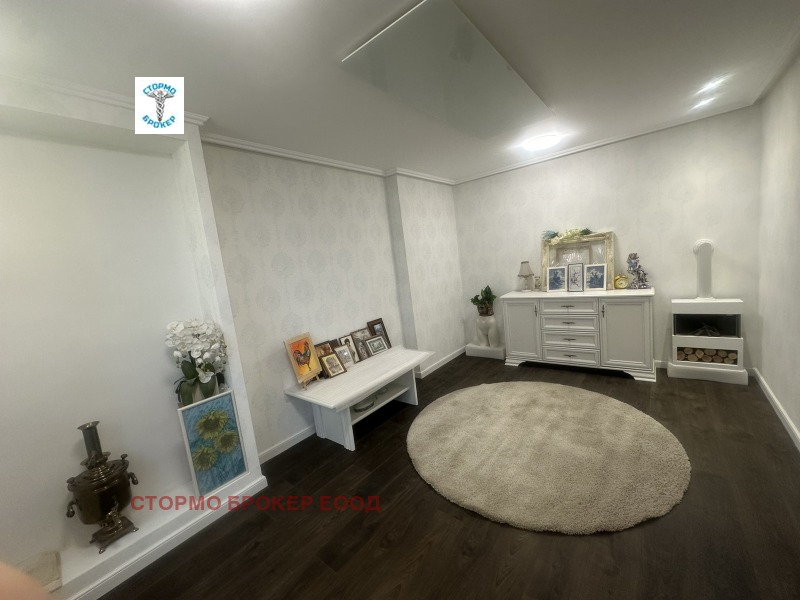 Myytävänä  Talo Sofia , Tsentar , 220 neliömetriä | 88272659 - kuva [9]