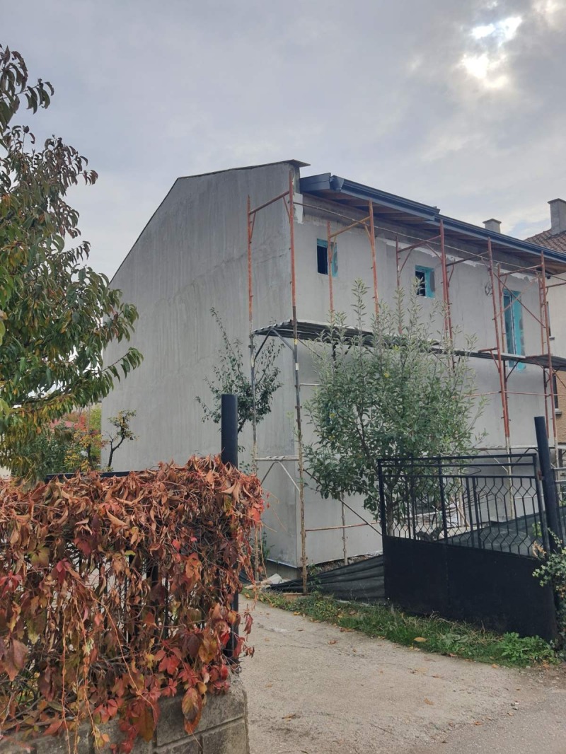 Продава КЪЩА, гр. Костинброд, област София област