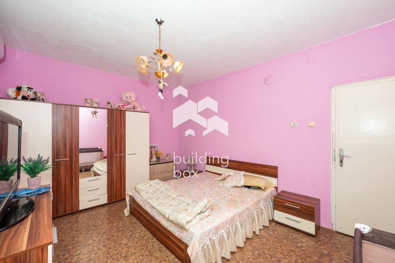 Продава КЪЩА, с. Труд, област Пловдив, снимка 5 - Къщи - 53232336