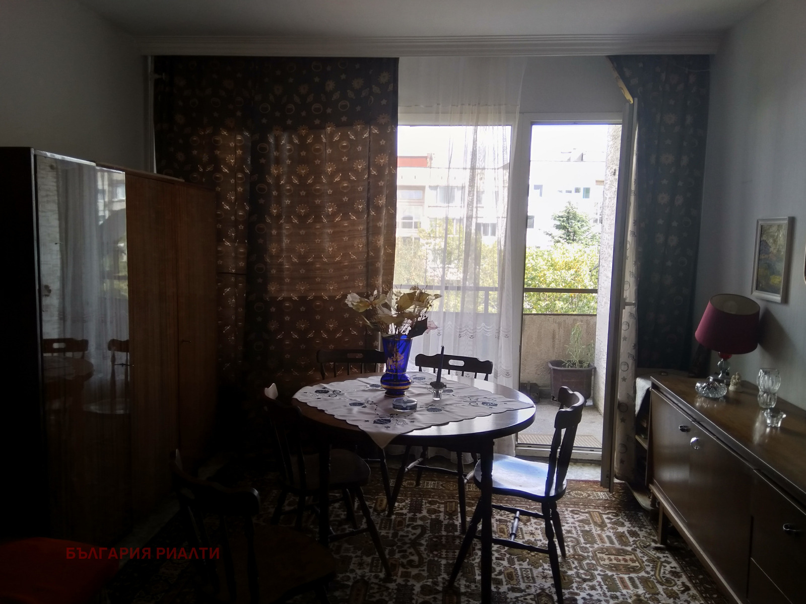 Продава 2-СТАЕН, гр. София, Оборище, снимка 2 - Апартаменти - 56561131