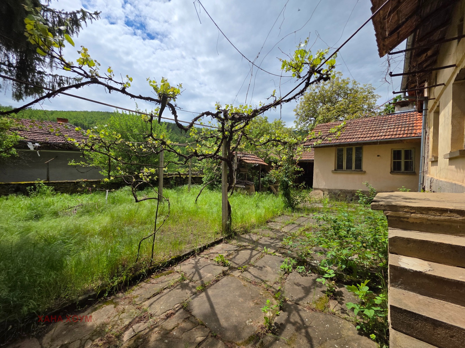 Продава КЪЩА, с. Ломец, област Ловеч, снимка 5 - Къщи - 54548332