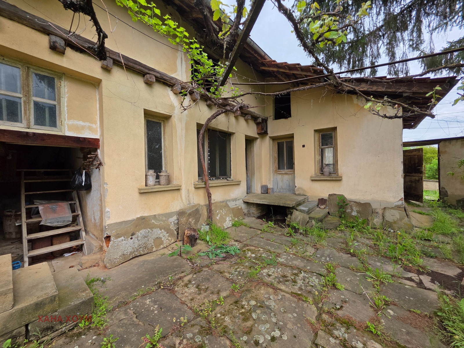 Продава КЪЩА, с. Ломец, област Ловеч, снимка 3 - Къщи - 54548332