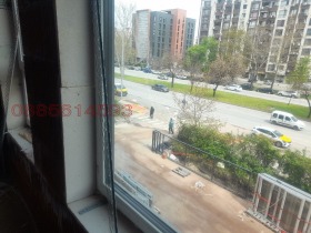 1 quarto Trakiia, Plovdiv 9
