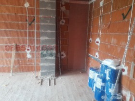 1 quarto Trakiia, Plovdiv 8