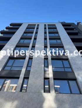 1 soverom Hristo Smirnenski, Plovdiv