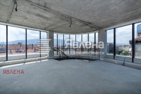 Kantoor Tsentar, Sofia 7