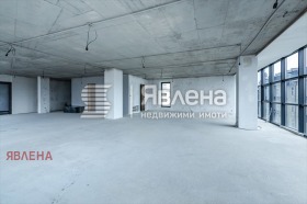 Kantoor Tsentar, Sofia 4