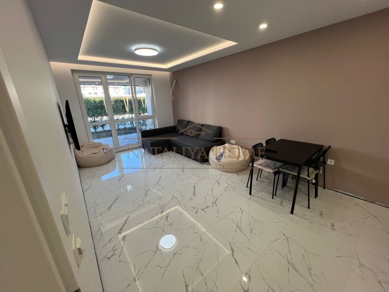 Eladó  1 hálószoba Burgas , Sarafovo , 80 négyzetméter | 15087858 - kép [4]