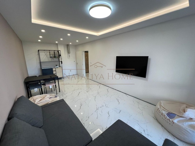 Eladó  1 hálószoba Burgas , Sarafovo , 80 négyzetméter | 15087858 - kép [3]