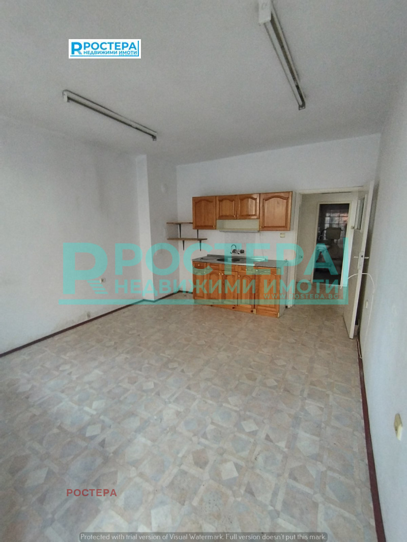 Продава 3-СТАЕН, гр. Търговище, Боровец