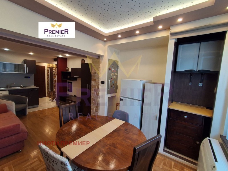 Продава 4-СТАЕН, гр. Варна, Окръжна болница-Генерали, снимка 3 - Апартаменти - 53439686