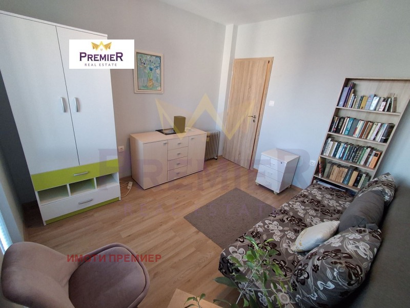 Продава 4-СТАЕН, гр. Варна, Окръжна болница-Генерали, снимка 11 - Апартаменти - 53439686