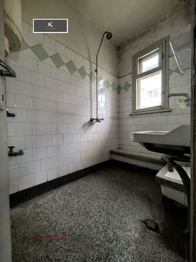 Продава МНОГОСТАЕН, гр. Стара Загора, Център, снимка 12 - Апартаменти - 53021431