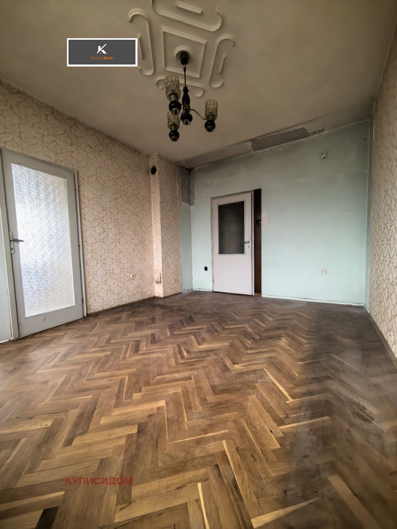 Продава МНОГОСТАЕН, гр. Стара Загора, Център, снимка 5 - Апартаменти - 53021431