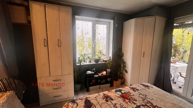 Продава ЕТАЖ ОТ КЪЩА, гр. София, Лозенец, снимка 12 - Етаж от къща - 53233784